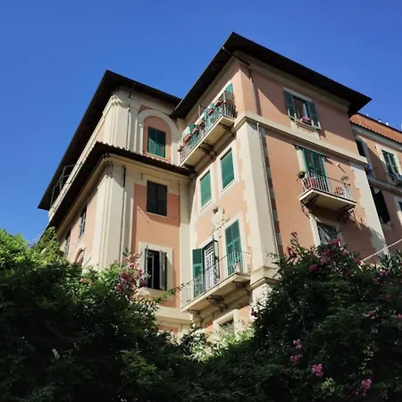 Appartement La Dimora Torlonia Elegance & Light In *