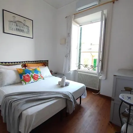 Apartment Dimora Torlonia - Elegance & Light In *
