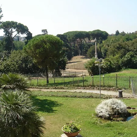 La Dimora Torlonia Elegance & Light In Daire